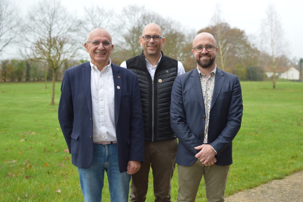 Michel Fruchet, ancien directeur de l’OP ; Olivier Brebion, responsable de l’OP ; et Jean-Baptiste Rotureau, président de l’OP Val de Sèvre.